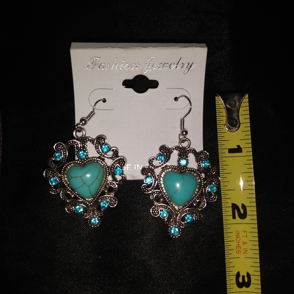 Turquoise heart earrings - Picture 2 of 3